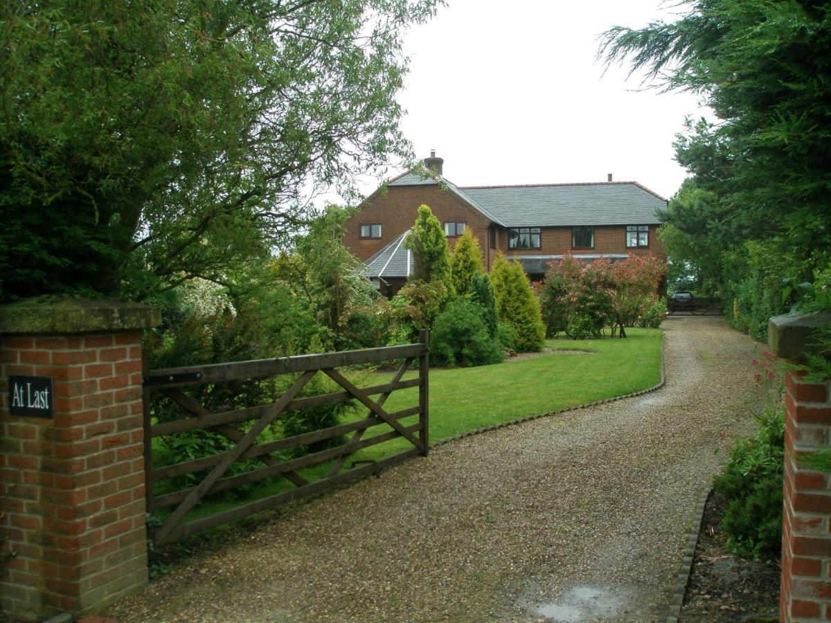 At Last Bed & Breakfast Edlington Bagian luar foto